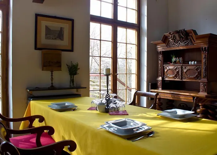 Zamek 3* Tuczno (Walcz)